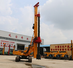 旋挖鉆機 小型旋挖鉆機